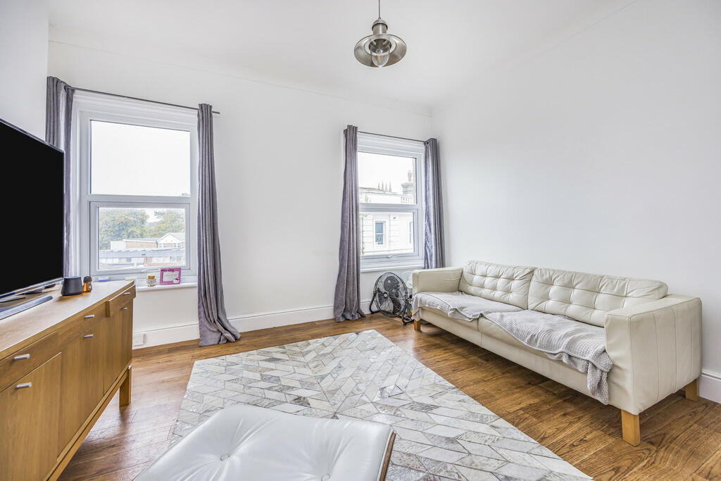 200-202 Commercia...