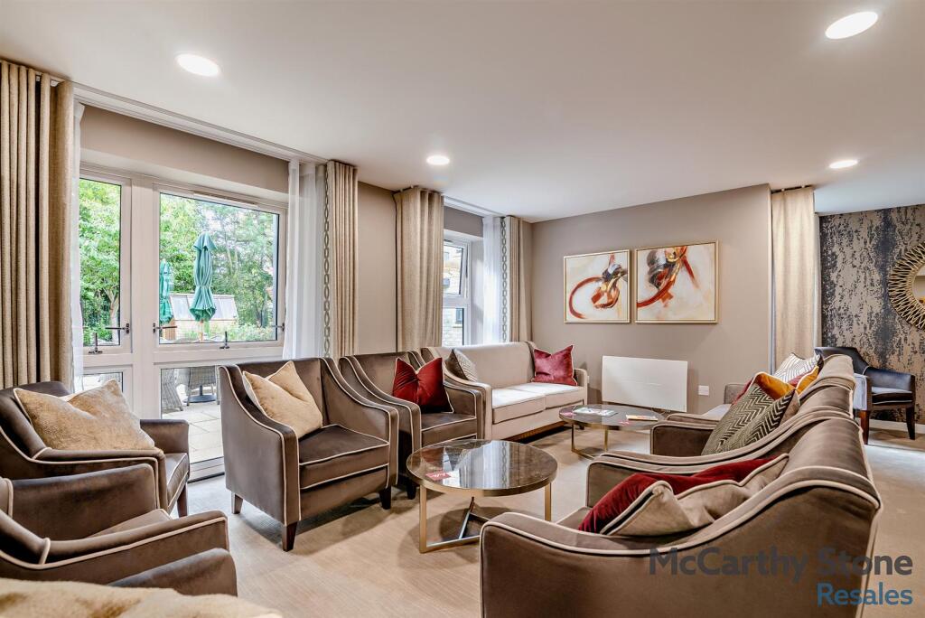 8661634-interior03-800.jpg