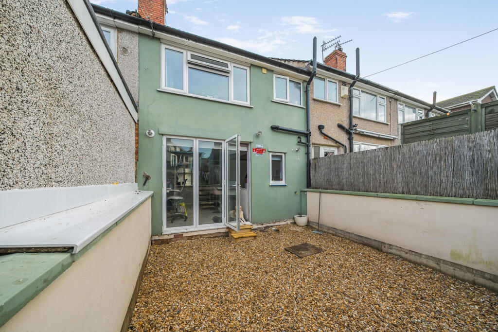 Collindale Avenue, Erith