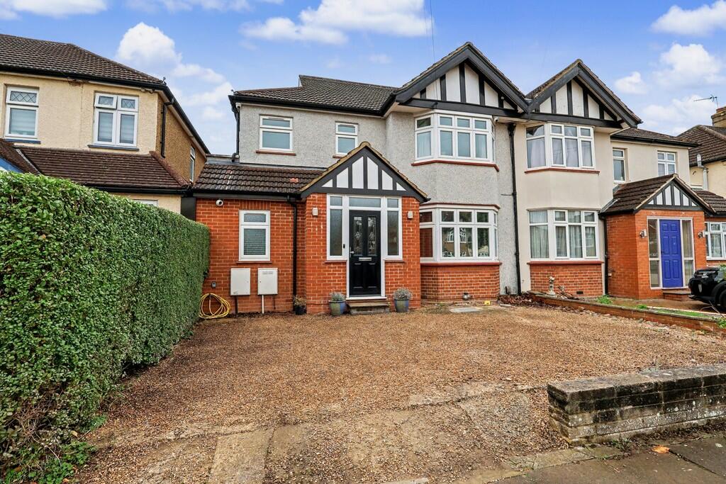 Moresby Avenue, Surbiton