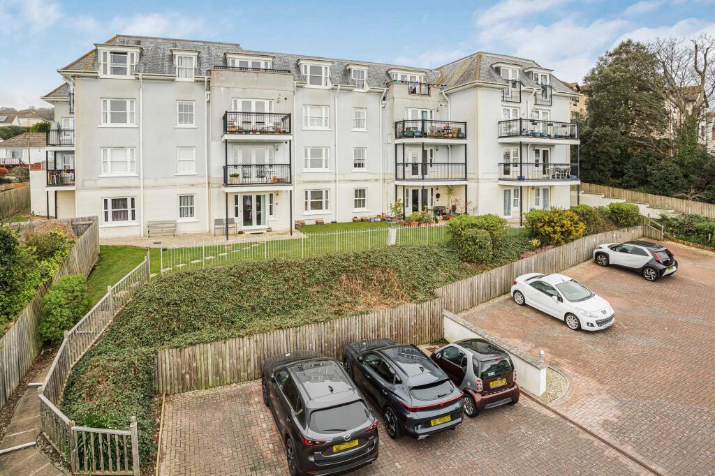 Kinver Court and parking