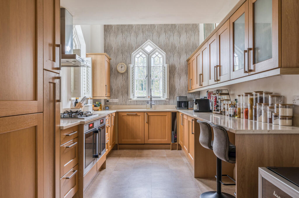 1381143-16-691363...