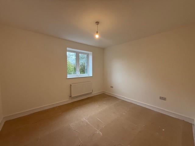 Bedroom 2-1.jpg