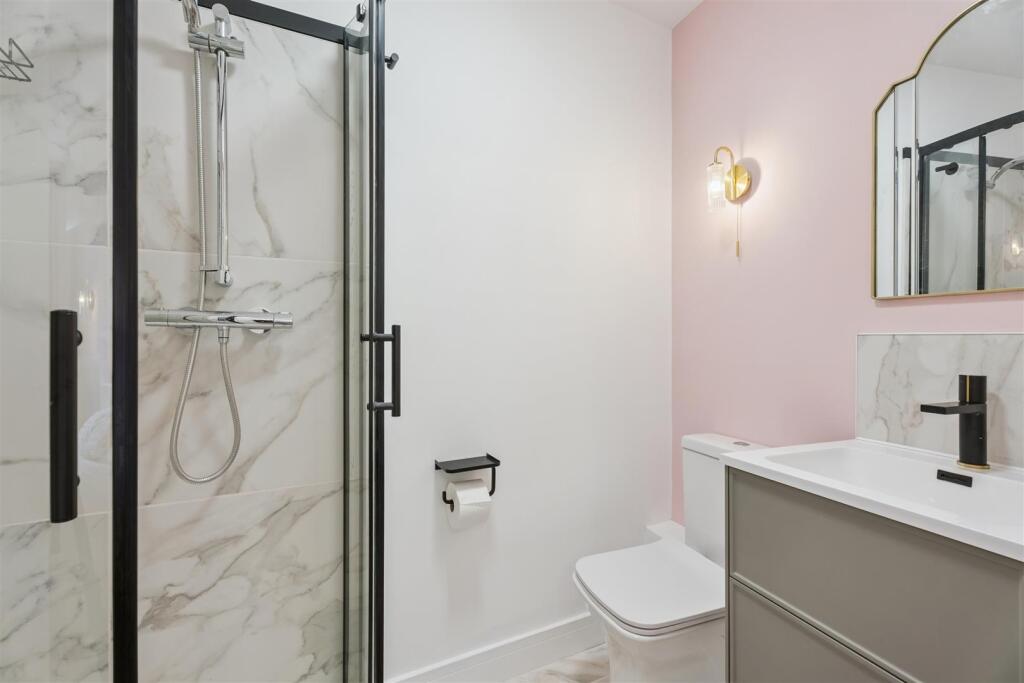 Bedroom Three Ensuite