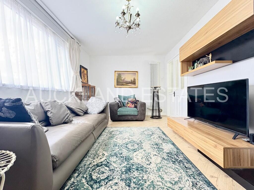 IMG_7180-17576849...