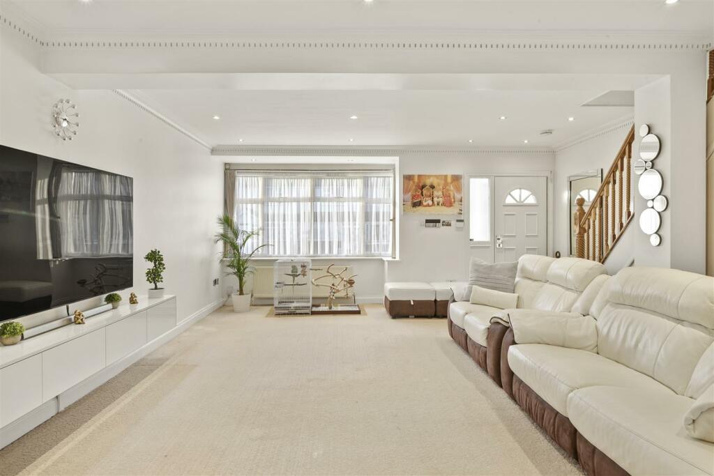 48 Empire Road, Perivale - FCVKgb54ELDhhlEJJJd2.jp