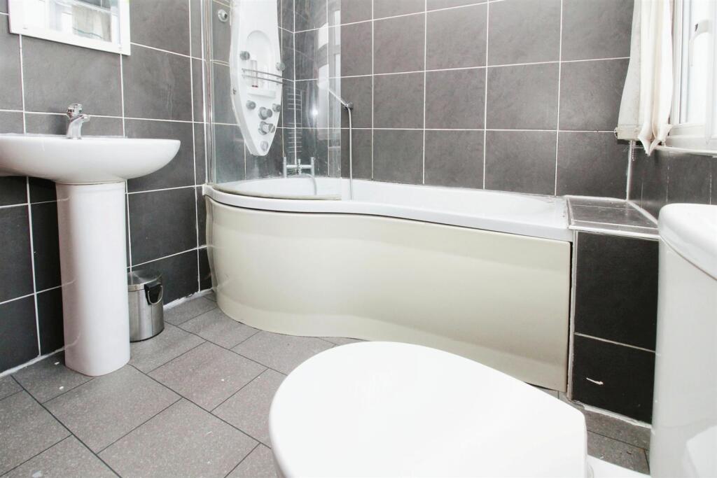 First Floor Bathroom