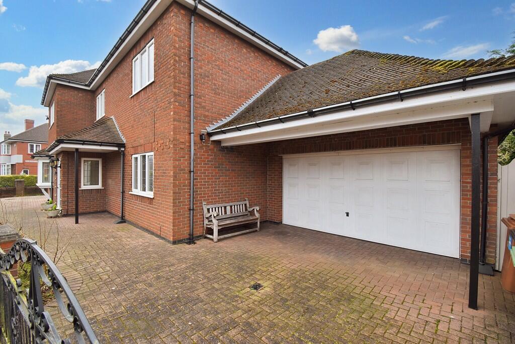 college street (3...