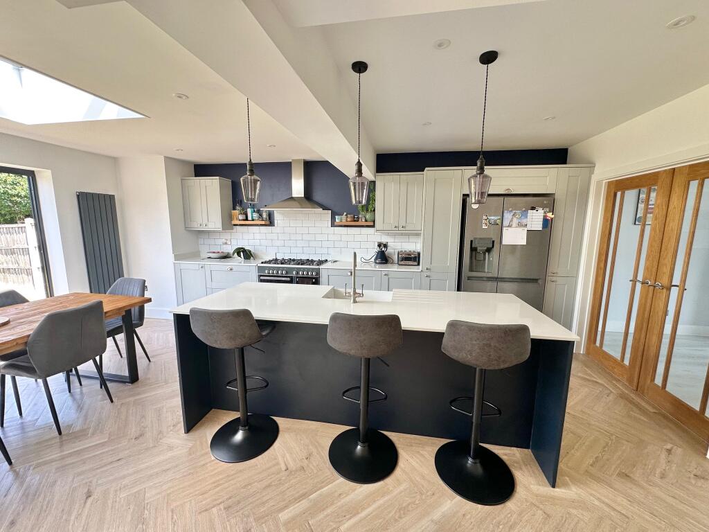 12. Living Dining Kitchen