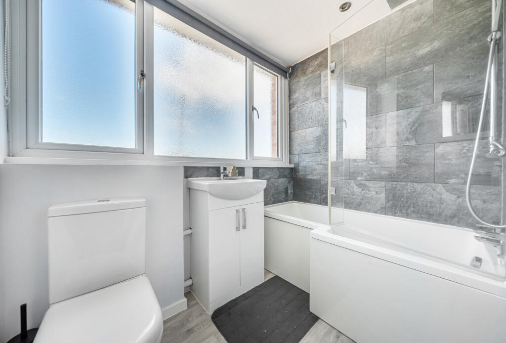 1325527-9-686feb7...