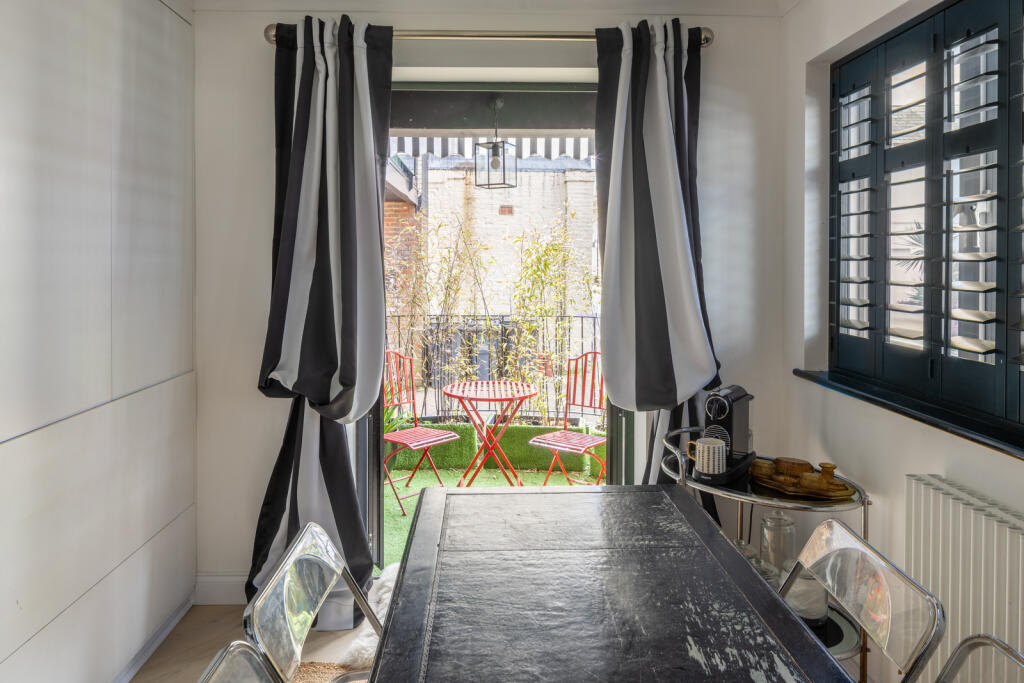 278044 - TMH-1_TEMPLE_MEWS_CANTERBURY_ CT1_2PQ-...