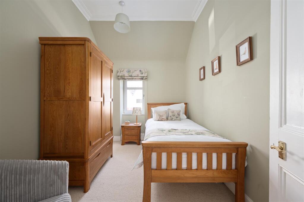 35 Halbeath Road 022.JPG