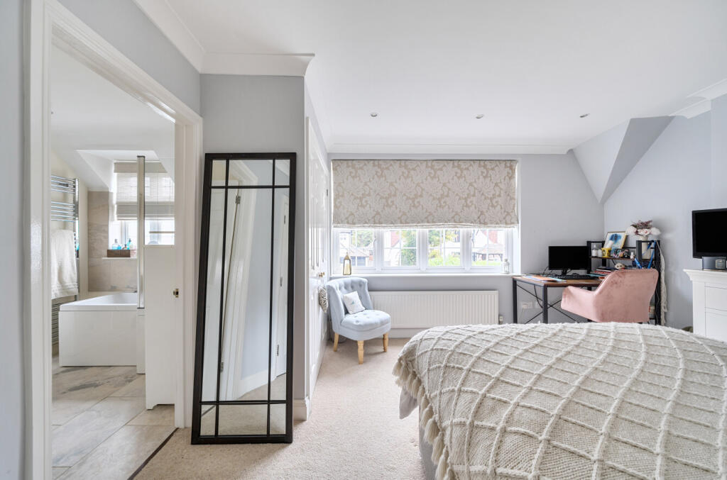 1363340-5-68e9545...