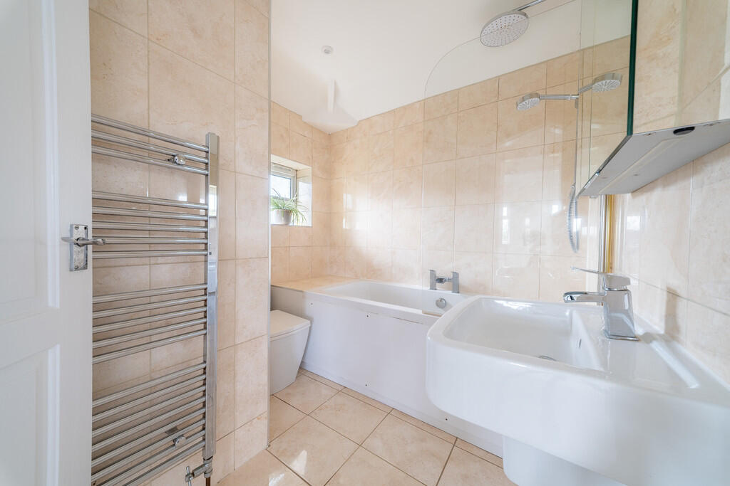 2 Wheatsheaf Lane...