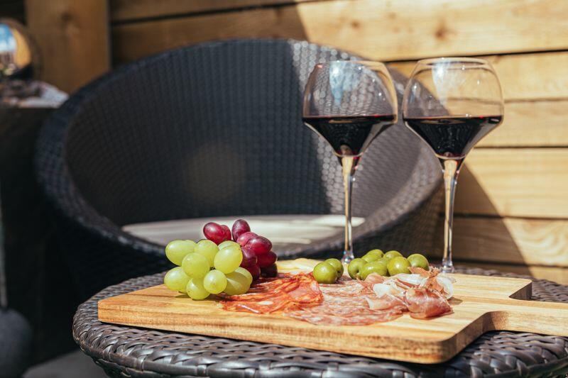 Al Fresco Dining