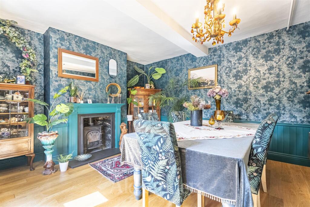 Cranyke farm house-20.jpg