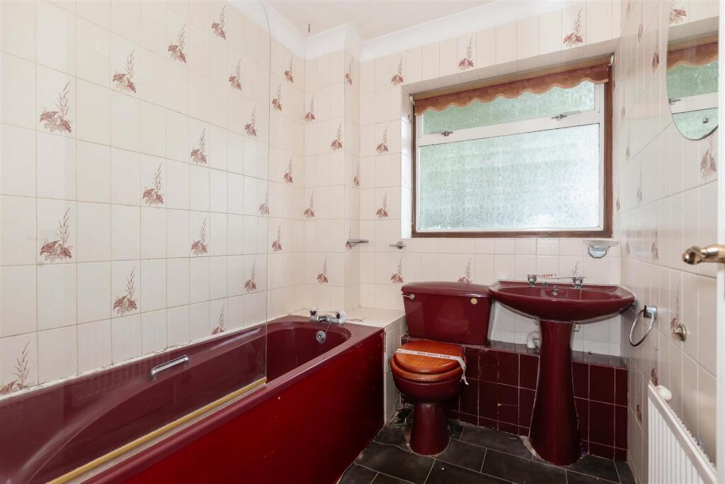 Willow Crescent_2.jpg