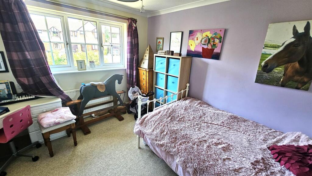 Bedroom 2.jpg