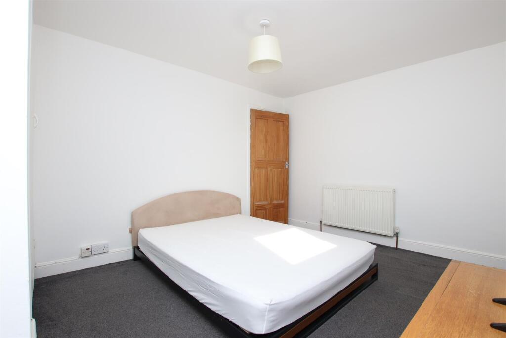 Main bedroom