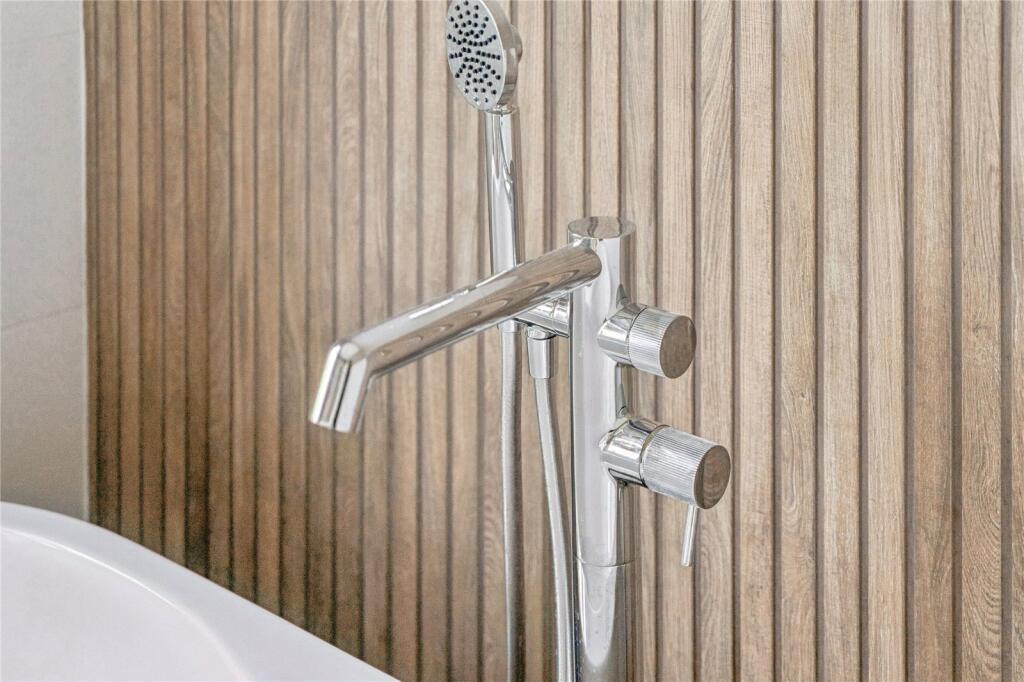 Bath Tap