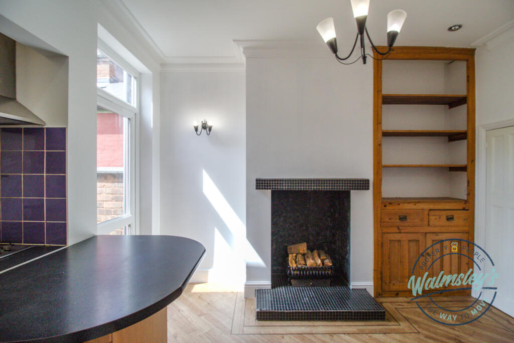 Rear sitting room detail