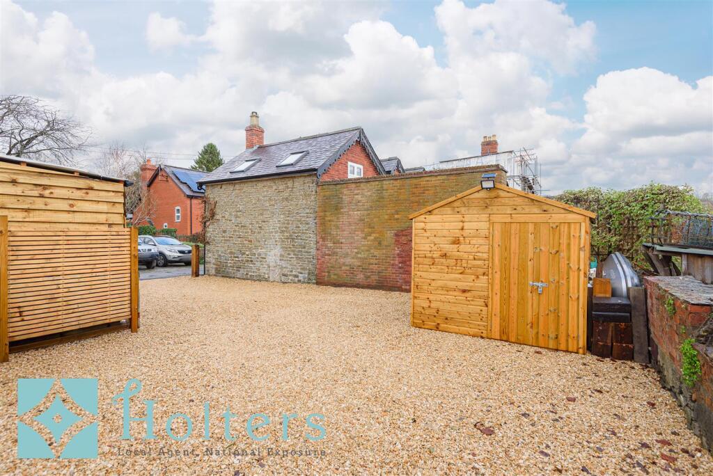 33 Watling Street, Leintwardine 24.jpg