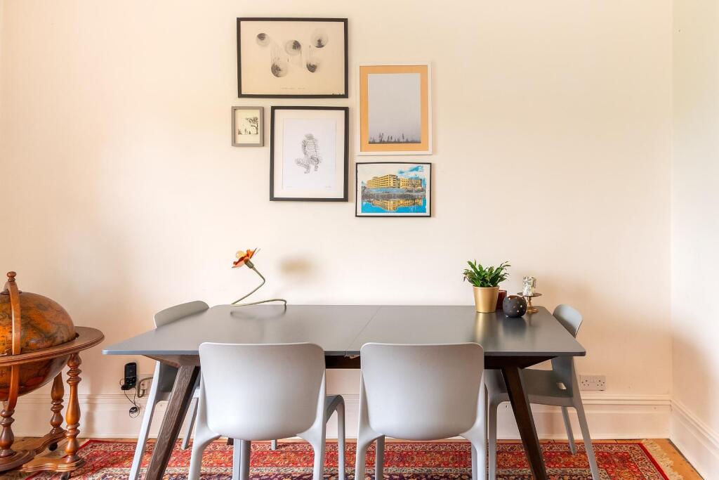 1S5R1KE - Dining Room D.jpg