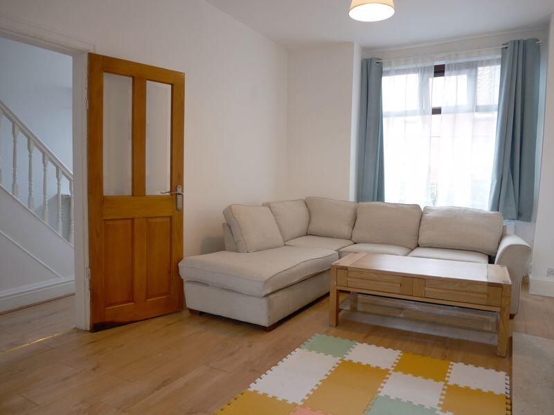 Photo 11