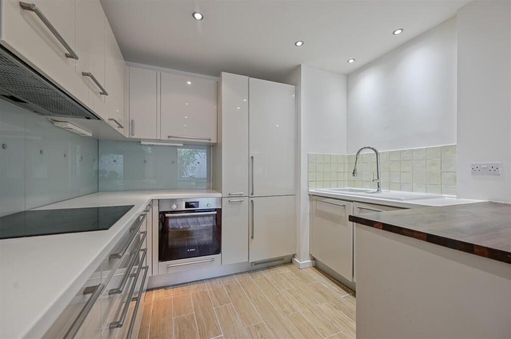 Faroe Road - KitchenC3 (1).JPG