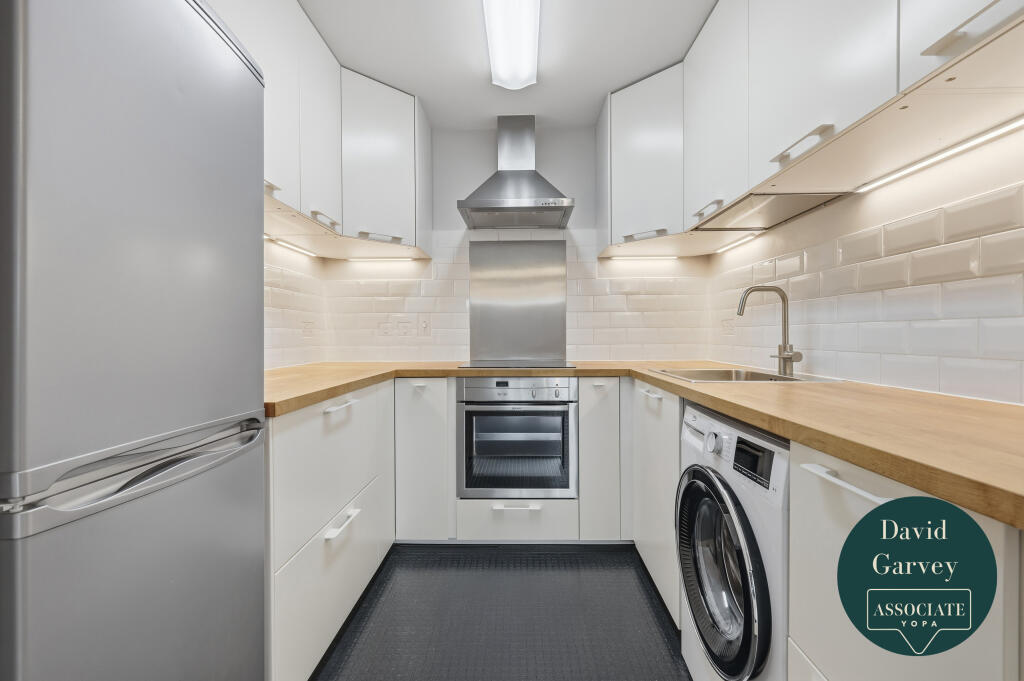 Fitted Kitchen