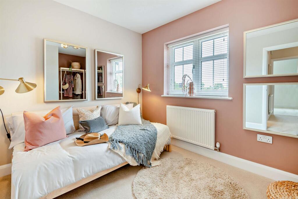 8608109-interior18-800.jpg
