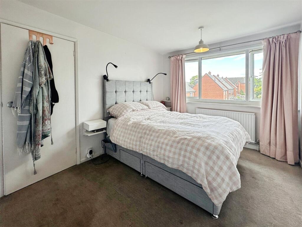 400c9ce1--42F4-ADCA-D0199017B455-62047-0000313DC94