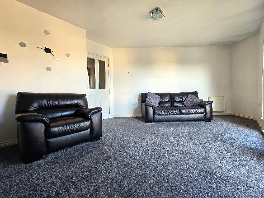 Thackhall Street, Stoke - Lounge.jpg