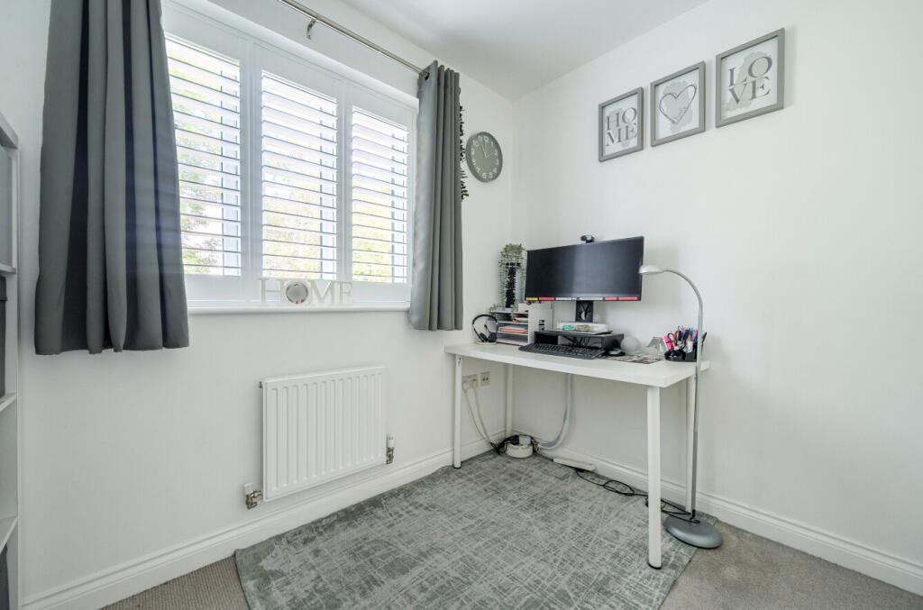 1302672-11-683989...