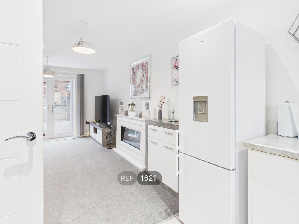Kitchen/Living area