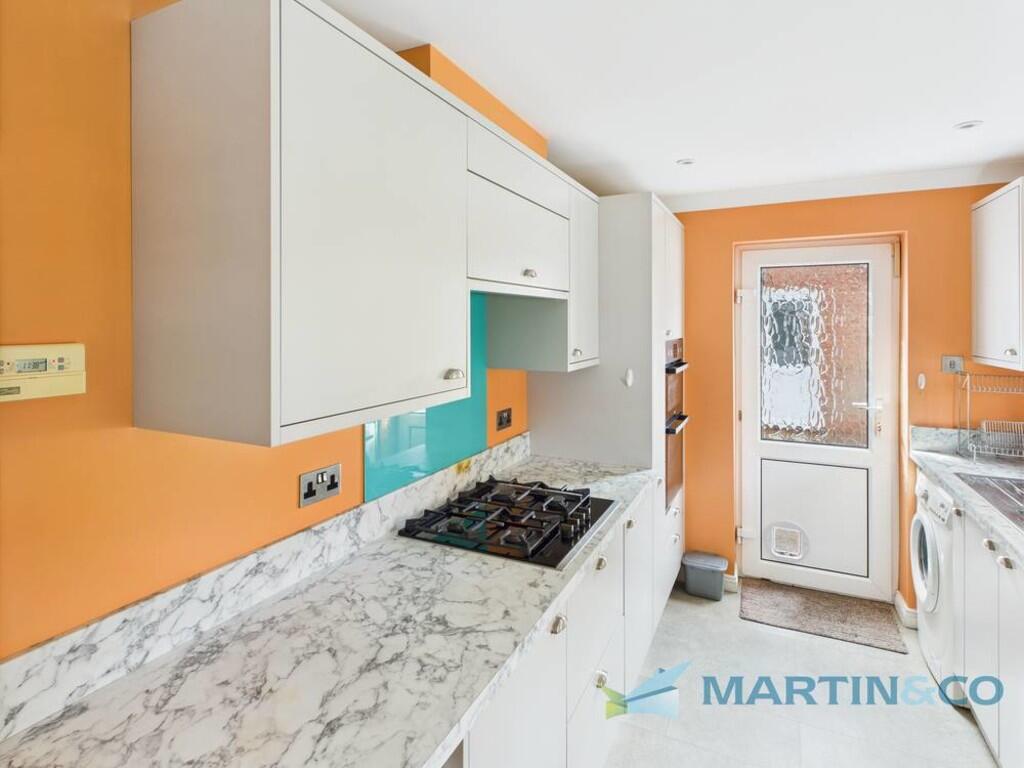 CAM02145G0-PR0068...