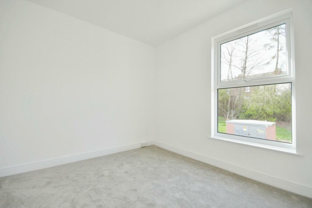 BEDROOM NO.1