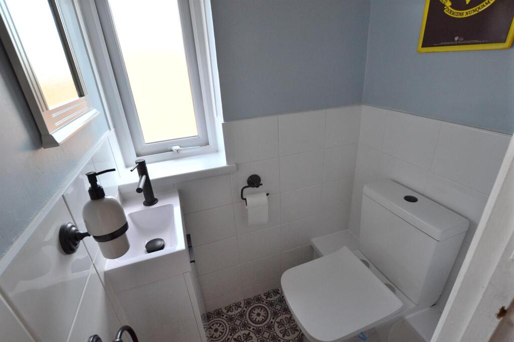 Wash Room/W.C.