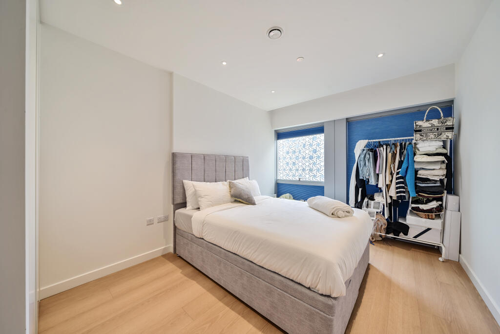 Bedroom 2.jpg