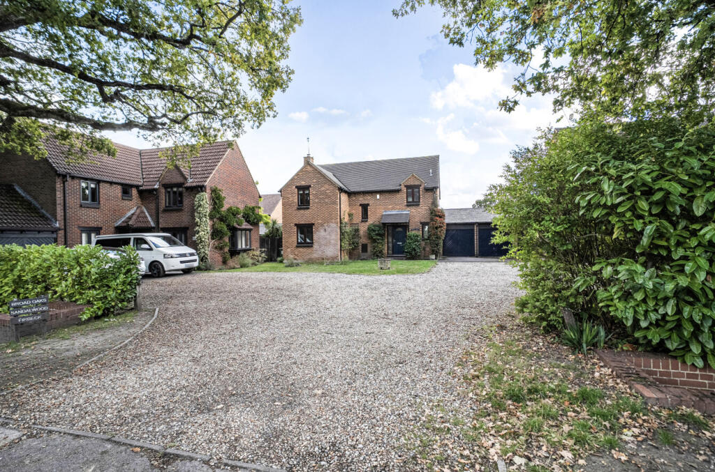 1350195-3-68c0427...