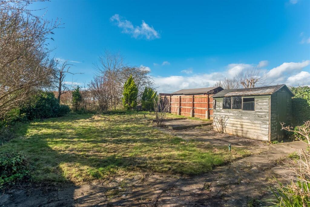 25 Manor Farm Road-12.jpg