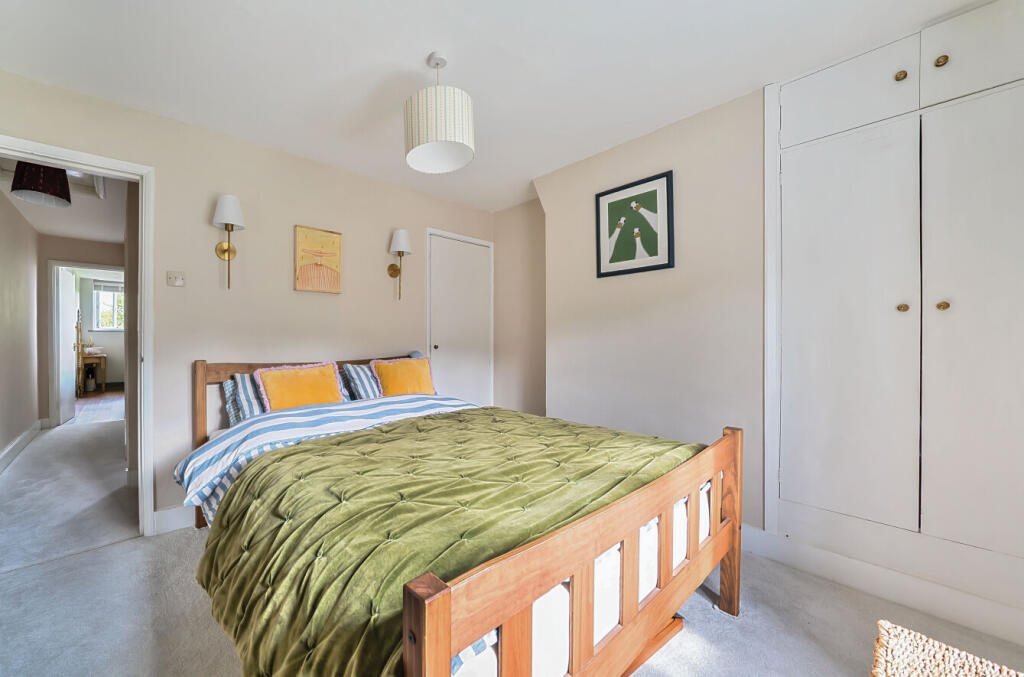 1303916-18-684866...