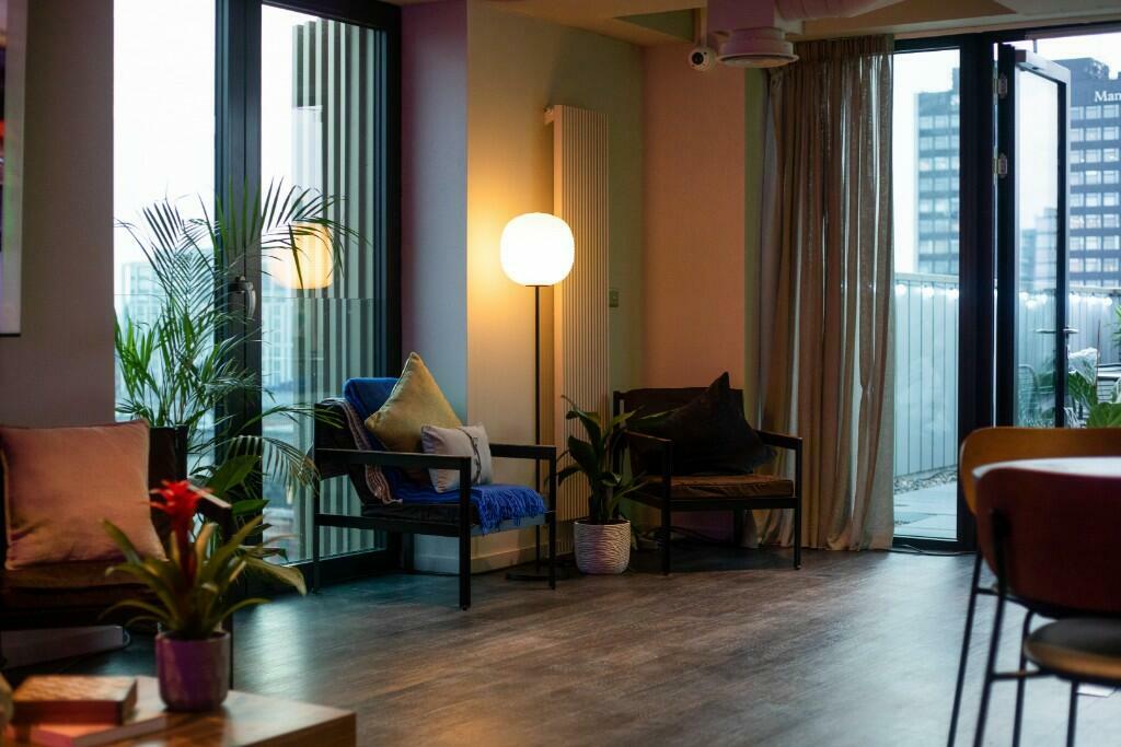 Resident Lounge