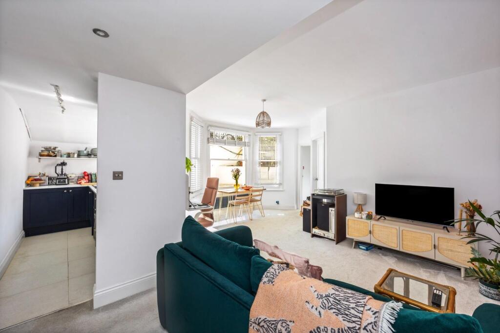 Cromwell Road, 37E-011.JPG