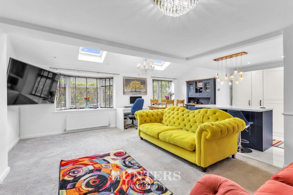 Monmouth Street (11).jpg