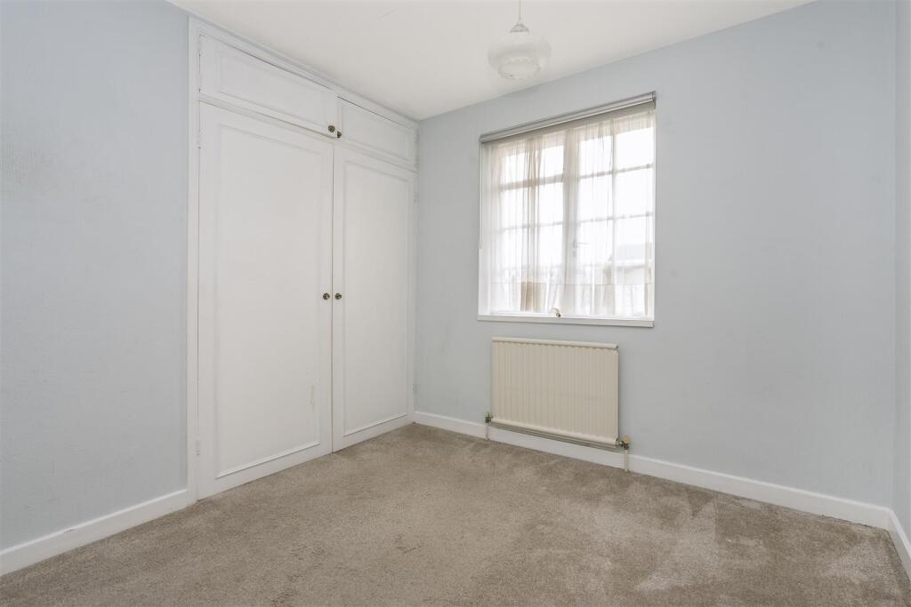 Davidson Frost-Wellings, DFW, Sunningdale Close, S