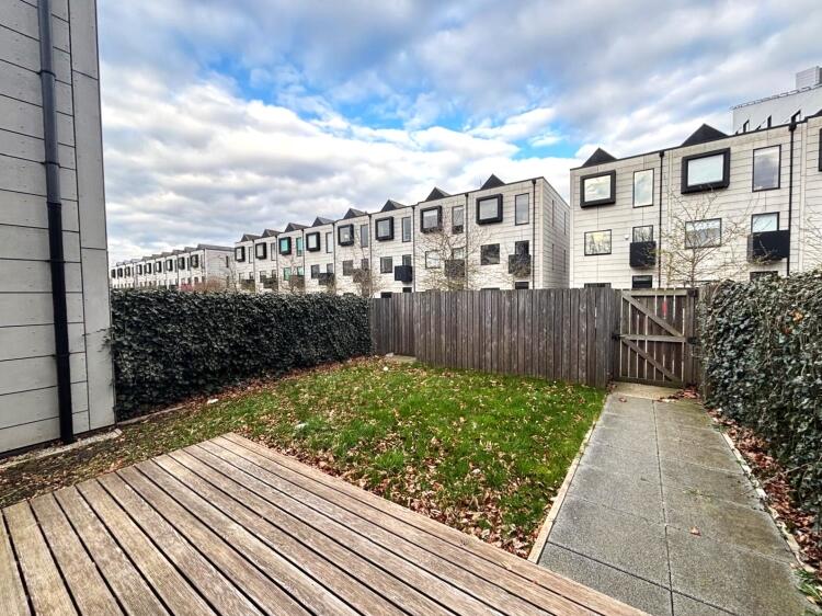 69bfe28a-c4bd-44f...