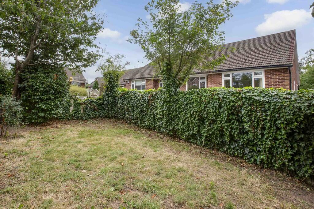 2 Bedford Court, ...