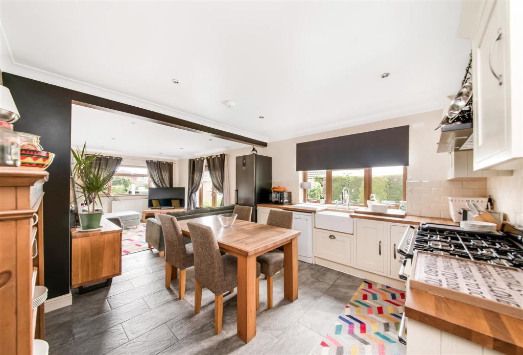 LIVING DINING KITCHEN