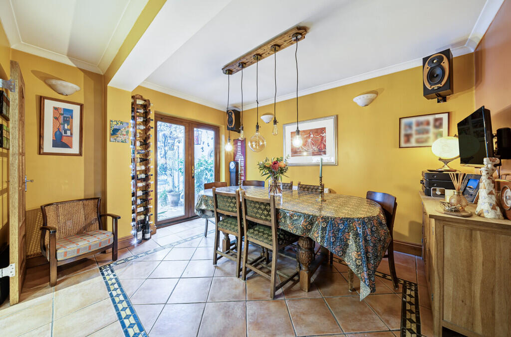 dining2